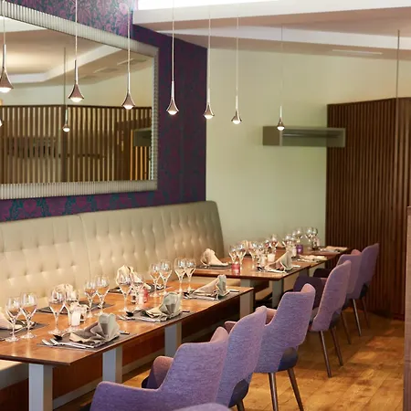 Threeland 4* Pétange