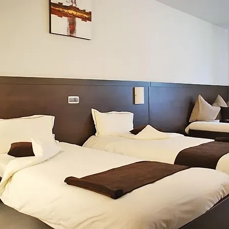 Hotel Threeland