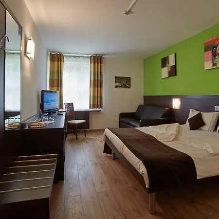 Hotell Threeland Pétange